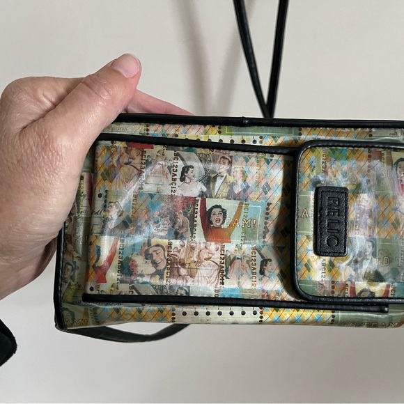 Relic crossbody shoulder wallet purse ~ holographic design ~ go team! - Picture 3 of 15